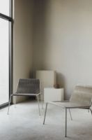 Bild von Thorup Copenhagen Noel Lounge Chair SH: 43 cm – Schwarz/Natur