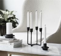 Bild von Normann Copenhagen Heima 4-armiger Kerzenhalter – Schwarz