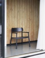 Bild von Normann Copenhagen Timb Lounge Sessel SH: 42 cm - Schwarz