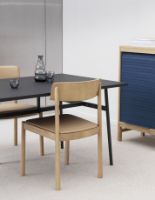 Bild von Normann Copenhagen Timb Stuhl SH: 46 cm - Gepolstert Tan / Kamel