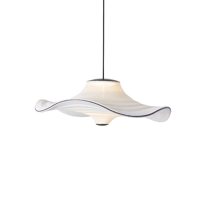 Bild von Handgefertigte fliegende Lampe Ø: 58 cm – Elfenbeinweiß