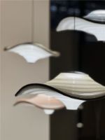 Bild von Von Hand gefertigte fliegende Lampe Ø: 78 cm - Helles Teracotta