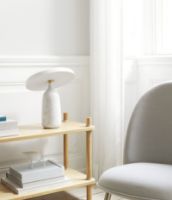 Bild von Normann Copenhagen Eddy Tischlampe H: 33,6 cm – Weiß