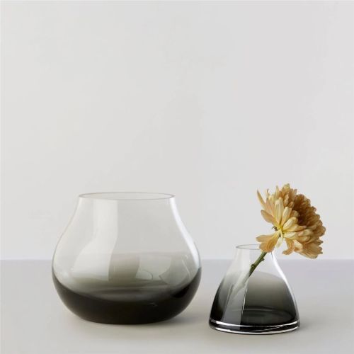 Ro Collection Blumenvase Nr. 23 Ø: 23 cm – Rauchgrau