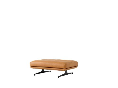 &Tradition Inland AV32 Pouf H: 37 cm - Noble Cognac Leather/Warm Black