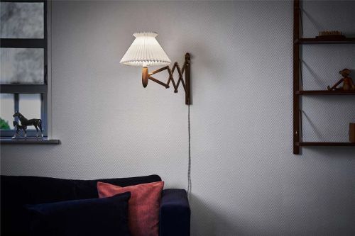 Le Klint SAX Wandleuchte Jubiläumsedition D: 60 cm - Natureiche/Messingfassung
