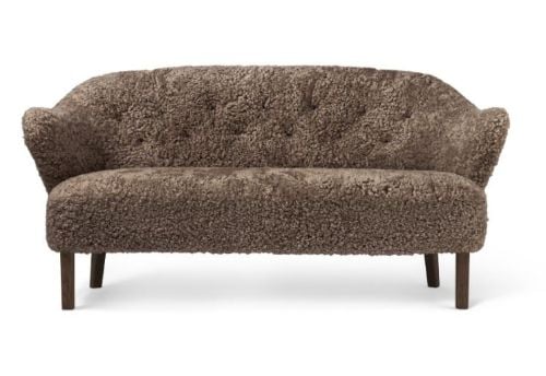 Audo Copenhagen Ingeborg 2,5 Pers. Sofa L: 160 cm - Sheepskin Sahara/Mørk Eg