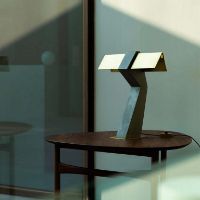 Bild von DCW Editions TAU Tischleuchte H: 45,8 cm – Gold 