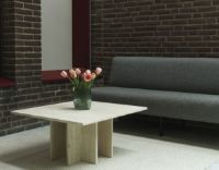 Bild von Normann Copenhagen Edge Couchtisch groß 40x80 cm – Travertin
