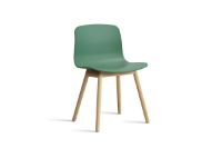 Bild von HAY AAC 12 About A Chair SH: 46 – Lackierte massive Eiche/Teal Green