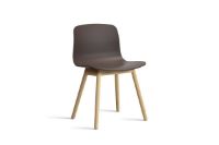 Bild von HAY AAC 12 About A Chair SH: 46 – Lackierte massive Eiche/Rosine