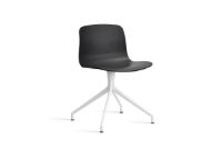 Bild von HAY AAC 10 About A Chair SH: 46 cm – Weiß pulverbeschichtetes Aluminium/Schwarz