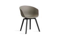 Bild von HAY AAC 22 About A Chair SH: 46 cm – Schwarz lackiertes Eichenfurnier/Khaki