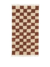 Bild von Ferm Living Mara Waschbarer Teppich 90 x 150 cm – Rost/Warm Sand VORBESTELLUNG: MITTE JANUAR 2024