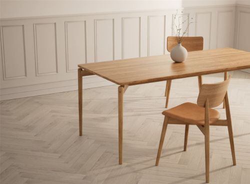 Bruunmunch Chiara Stuhl – Massiv Eg/Brandy Aniline Læderc
