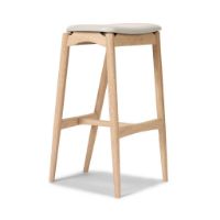 Bild von Sibast Furniture No 7 Barhocker niedrig H: 65 cm – Eiche Weißöl/Hellgraues Leder