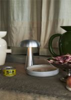 Bild von &Tradition Como SC53 Tragbare Lampe Ø: 15,6 cm – Aluminium