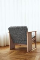 Bild von Form & Refine Loungesessel SH: 39 cm - Eiche/Zero