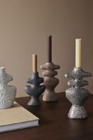 Bild von Ferm Living Yara Kerzenhalter Large H: 19,5 cm - Dunkler Sand