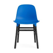 Bild von Normann Copenhagen Form Stuhl SH: 44 cm - Schwarze Eiche/Hellblau