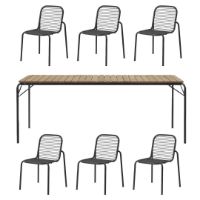 Bild von Normann Copenhagen Outdoor Vig Robinie Tisch + Vig Stühle Gartenmöbel-Set – Schwarz/geöltes Holz