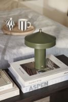 Bild von OYOY Hatto Tragbare Tischlampe H: 24,5 cm – Olive