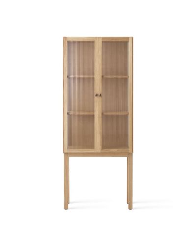 Audo Copenhagen Curiosity Cabinet Tall - Glas / Solid Oak