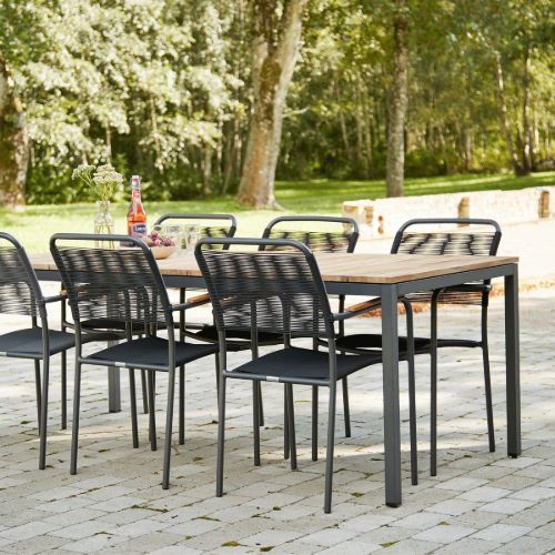Mandalay Toscana Gartentisch L: 197 cm und 6 Verona Gartenstühle mit Teakholz-Armlehnen – Anthrazit