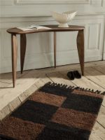 Bild von Ferm Living Mara geknoteter Teppich L 180x120 cm - Schwarz/Schokolade