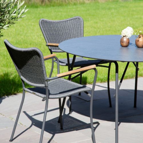 Mandalay Pure Ø: 120 cm Gartentisch und 4 Marguerit String Gartenstühle - Anthrazit