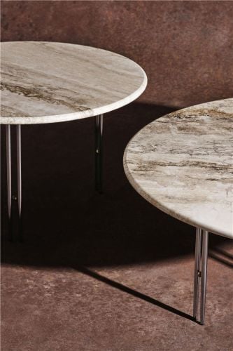 GUBI IOI Couchtisch rund Ø: 100 cm - Chrom/Messing Kugel/Geriffeltes Beige