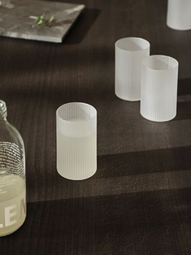 Ferm Living Ripple Deckel H: 9 cm - Milchglas