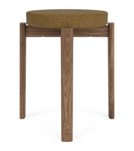 Audo Copenhagen Passage Stool Upholstered H: 47,5 cm - Walnut/Bouclé 06 Brown