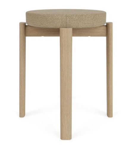 Audo Copenhagen Passage Stool Upholstered H: 47,5 cm - Natural Oak/Bouclé 02 Beige