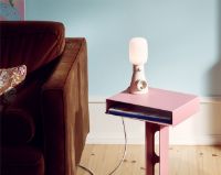 Bild von Sidekick Tisch mit Säulen H: 58,5 cm - Kaugummi