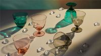 Bild von Holmegaard Flow Glass On Foot 35 cl – Smaragdgrün
