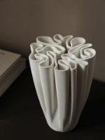 Bild von Ferm Living Dedali Vase H: 25,5 cm - Cremeweiß