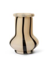 Bild von Ferm Living Riban Vase Groß H: 24 cm - Glas/Creme