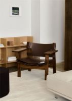 Bild von Fredericia Furniture 2226 Der spanische Stuhl von Børge Mogensen – Dunkelbraunes Leder/Walnuss