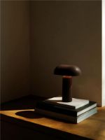 Bild von Normann Copenhagen Porta Tischlampe H: 23,5 cm – Braun