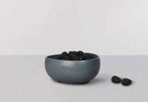 Ro Collection Signature Bowl Medium Ø: 18 cm – Steingut/Deep Ocean