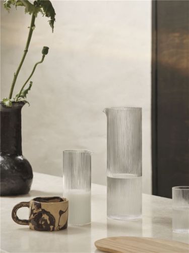 Ferm Living Ripple Milchkännchen H: 16 cm - Klar