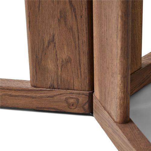 Form & Refine Trefoil Runder Tisch Ø: 75 cm – Räuchereiche