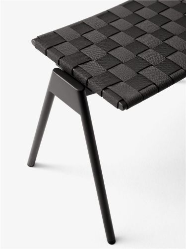 &Tradition Ville AV46 Outdoor-Fußhocker H: 39,5 cm - Warmes Schwarz