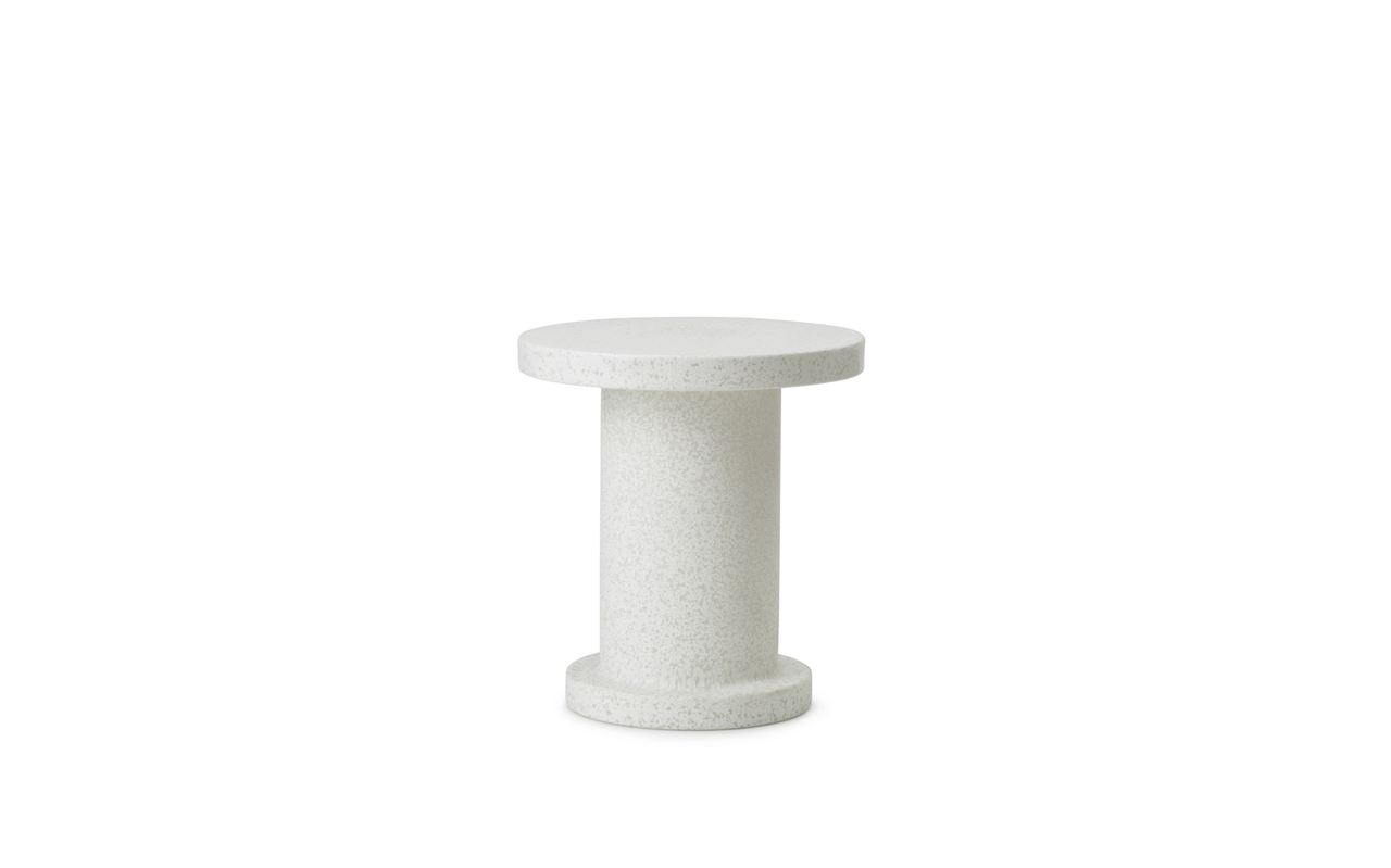 Bild von Normann Copenhagen Bit Beistelltisch 55x50 cm - Weiß/Weiß