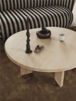 Bild von Ferm Living Tarn Couchtisch Ø: 108,1 cm - Weiß geölte Buche