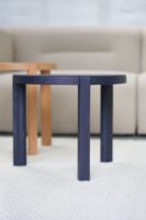 Bild von FDB Møbler D108 Ragnesminde Couchtisch Ø: 48 cm – Mitternachtsblau