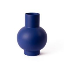 Bild von raawii Strøm Große Vase H: 24 cm – Horizontblau