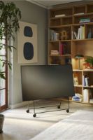 Bild von Eva Solo Carry TV-Ständer H: 92 cm – Grün mit Rollen