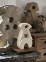 Bild von Kristina Dam Aspect-Skulptur H: 29 cm - Beige